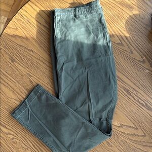 Docker’s Men’s Olive Green Chino Pants